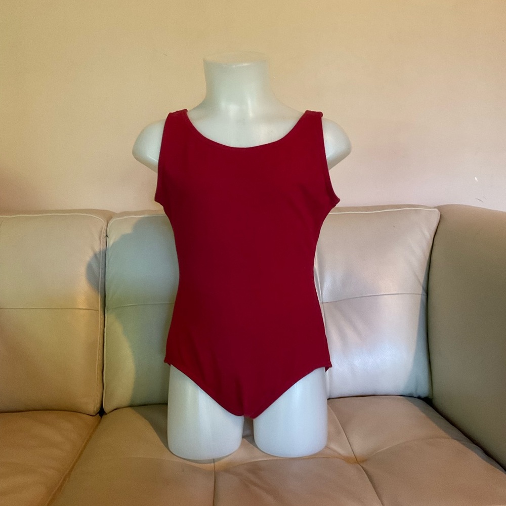 Capezio #1 THREE Leo’s red Child large Leo’s x 3